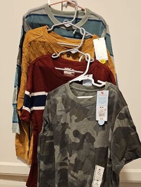 Moving Sale! Lot Of Kids Cat & Jack Size M (8) Shirts